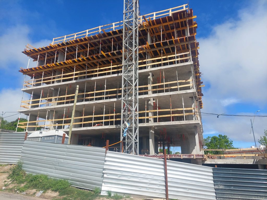 Sea Side Colonia — obra de Milímetro en Colonia del Sacramento